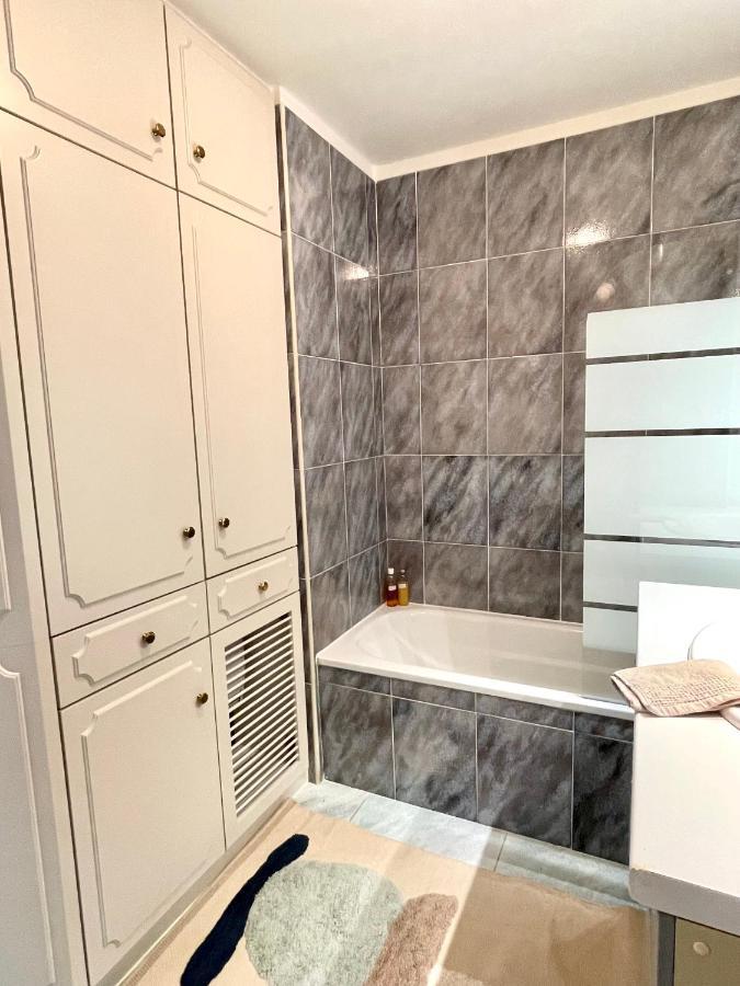 Vue Exceptionnelle Appartement